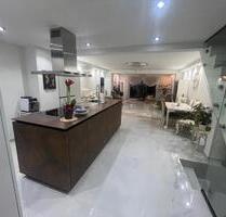 Privatverkauf - Luxuriös kernsaniertes Reihenendhaus in Frankfurt - Frankfurt am Main Mitte-West