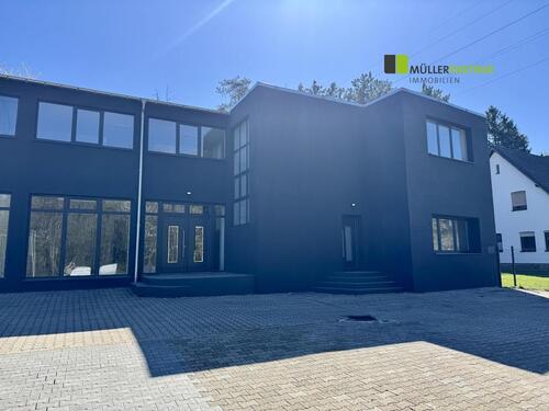 Foto - Erstbezug nach Sanierung - Bürofläche in Stolberg-Velau!
