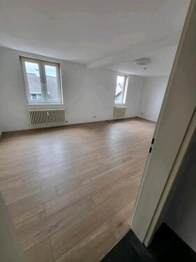Foto - Etagenwohnung in Neuhaus am Rennweg zur Miete