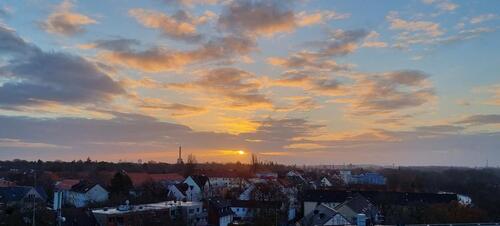 Foto - Moderne 2-Zi.-Wohnung mit traumhaften Ausblick und Balkon
