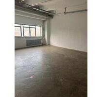 80qm Lagerfläche - 10,00&nbsp;EUR Kaltmiete, ca.&nbsp; 10,00&nbsp;m&sup2; in Berlin (PLZ: 10318) Lichtenberg