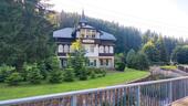 Foto - Villa mit großzügigem Grundstück
