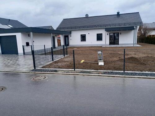 Foto - Bungalow zu vermieten - 1.100,00&nbsp;EUR Kaltmiete, ca.&nbsp; 90,00&nbsp;m&sup2;