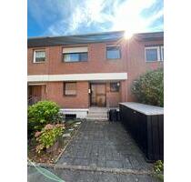 Erstbezug nach Sanierung: Einfamilienhaus mit 4 Zimmern in Hürth