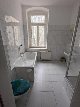 Foto - Schöne 2-Raumwohnung, großzügige Räume und Badezimmer mit Taglicht