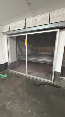 Foto - Ebenerdiger Tiefgaragen Parkplatz