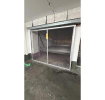 Ebenerdiger Tiefgaragen Parkplatz - München Feldmoching-Hasenbergl