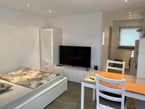 Foto - Modernes, schönes 1-Zimmer Apartment möbliert mit kleiner Terasse