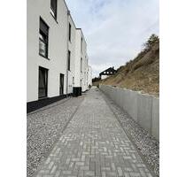 Erstbezug! 3-Zimmer-Wohnung, 91 qm, Aufzug, Carport - Alfeld (Leine)