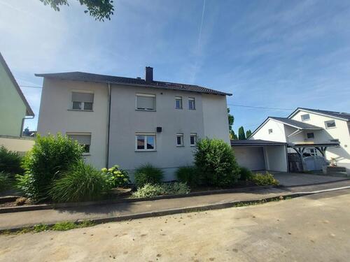 Foto - Gepflegte 4-Zimmer Wohnung mit Balkon in WN-Neustadt