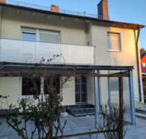 Reihenhaus mit Garten in Nürnberg-St. Leonhard zu vermieten