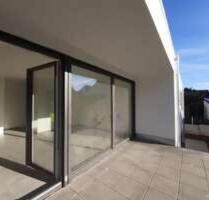 MODERN I HOCHWERTIG I ZENTRAL * 4-Zi. WHG * 90QM mit Balkon, EBK - Leingarten