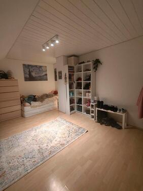 Foto - Charmante 1 Zimmer Wohnung - 800,00&nbsp;EUR Kaltmiete, ca.&nbsp; 34,00&nbsp;m&sup2;