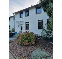 schönes Reihenhaus in Schonnebeck zu vermieten - Essen Stadtbezirk VI