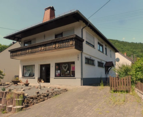Foto - ZWEIFAMILIENHAUS mit Gewerbeeinheit TOP LAGE MürlenbachEifel