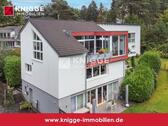 Foto - +++ 3439 - Architekten-Penthouse in begehrter Villenlage von GL-Hebborn +++