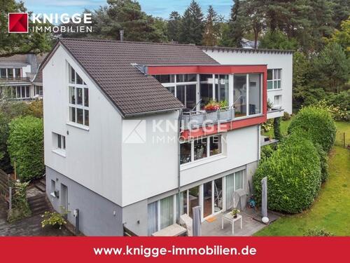 Foto - +++ 3439 - Architekten-Penthouse in begehrter Villenlage von GL-Hebborn +++