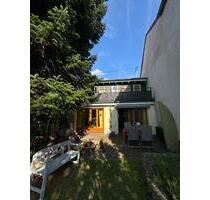 4 ZKB Haus in Saarlouis mit Garten, Balkon & EBK