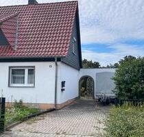 Doppelhaus Lerchenbergsiedlung - 55.000,00&nbsp;EUR Kaufpreis, ca.&nbsp; 65,00&nbsp;m&sup2; in Wittenberg Lutherstadt (PLZ: 06886)
