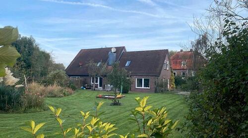 Foto - Großzügige Haushälfte mit Traumgarten & Terrasse