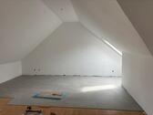 Foto - Wohnung DG 4ZKB Zentral - 900,00 EUR Kaltmiete,