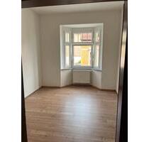 2-Raum Wohnung - 300,00 EUR Kaltmiete, in Treuen (PLZ: 08233)