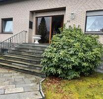 Einfamilienhaus in Monschau - 1.300,00&nbsp;EUR Kaltmiete, ca.&nbsp; 150,00&nbsp;m&sup2; in Simmerath (PLZ: 52152)