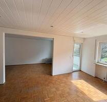 Attraktive, großzügig renovierte 108 m² Wohnung in Ellwangen - Ellwangen (Jagst)