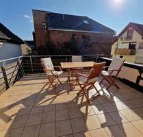 Gemütliches 3-Zimmer Häuschen mit Terrasse, EBK & Tageslichtbad - Stuttgart Luginsland