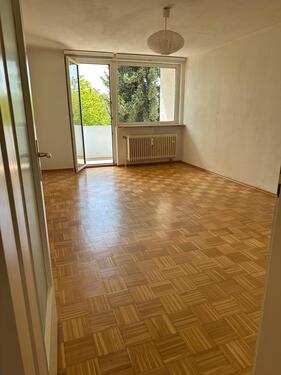 Foto - Helle 2-Zimmer-Wohnung mit Loggia zur Südseite und Grünblick