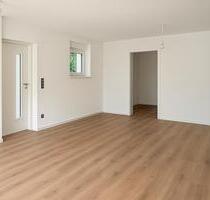 Möblierte 2-Zi.-Wohnung für Pendler – Neubau, Terrasse - Meßstetten