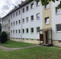 Kleine niedliche 2 Zimmer Wohnung,top renoviert und sofort anmietbar! - Lübeck Sankt Lorenz Nord