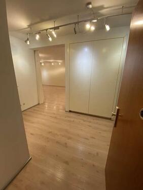 Foto - Gepflegte, barrierefreie 2,5-Zimmer-Wohnung mit Balkon und Küche