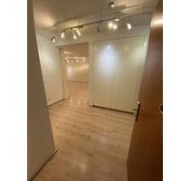 Gepflegte, barrierefreie 2,5-Zimmer-Wohnung mit Balkon und Küche - Mannheim Fahrlach