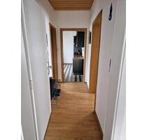 Helle 2-Zimmer-Wohnung mit zwei Balkonen - Stuttgart Stuttgart-Ost