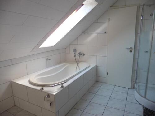 Foto - 3 Zi-WOHNUNG Nähe Bahnhof 85 qm aktuell noch frei