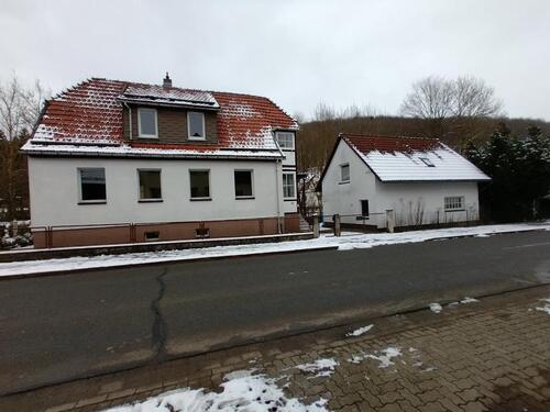 Foto - Zwei Häuser auf einem Grundstück in SteinaBad Sachsa