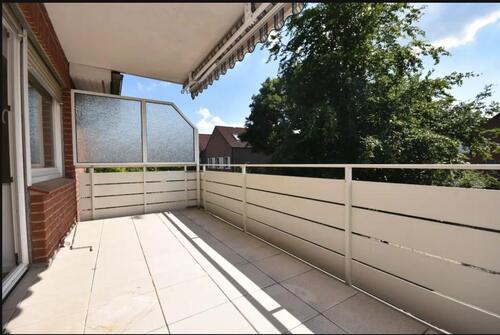 Foto - Sonnige 3-Zimmer-Mietwohnung mit Balkon, Einbauküche und Gäste-WC