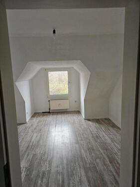 Foto - DG 1,5 Zimmer Wohnung GelsenkirchenBeckhausen