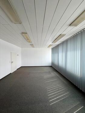 Foto - Büroraum zu vermieten - 300,00&nbsp;EUR Kaltmiete, ca.&nbsp; 35,00&nbsp;m&sup2;