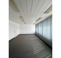 Büroraum zu vermieten - 350,00&nbsp;EUR Kaltmiete, ca.&nbsp; 35,00&nbsp;m&sup2; in Solingen (PLZ: 42657) Höhscheid