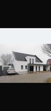 Foto - Wohnung 105 qm - 1.300,00&nbsp;EUR Kaltmiete, ca.&nbsp; 105,00&nbsp;m&sup2;