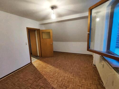 Foto - 2 Zimmer Dachgeschoßwohnung zur Miete in Gemünden (Wohra)