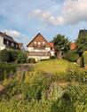 Foto - Freistehendes Einfamilienhaus mit Doppelgarage.