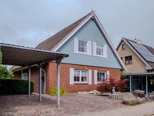 Foto - Haus in Jork Zweifamilienhaus zentrale Lage Garten 2 Wohnungen