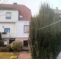 Vermietung von Teilrenoviertem Haus - Sankt Ingbert