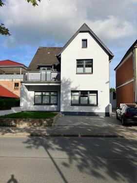 Foto - Zweifamilienhaus in TOP Lage in Heide zu vermieten
