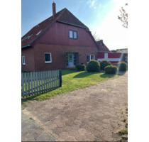 Mehrfamilienhaus mit großem Bauland - Wedemark