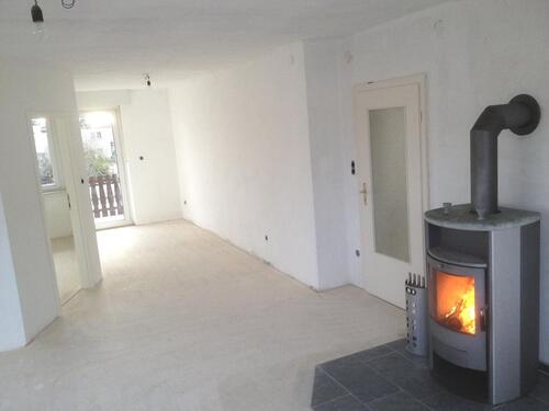 Foto - 4 12 Zi.KBB in Hövelhof nähe Zentrum, 3 Fam. Haus 1. Etage.