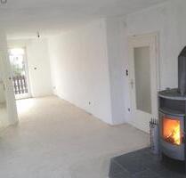 4 12 Zi.KBB in Hövelhof nähe Zentrum, 3 Fam. Haus 1. Etage.